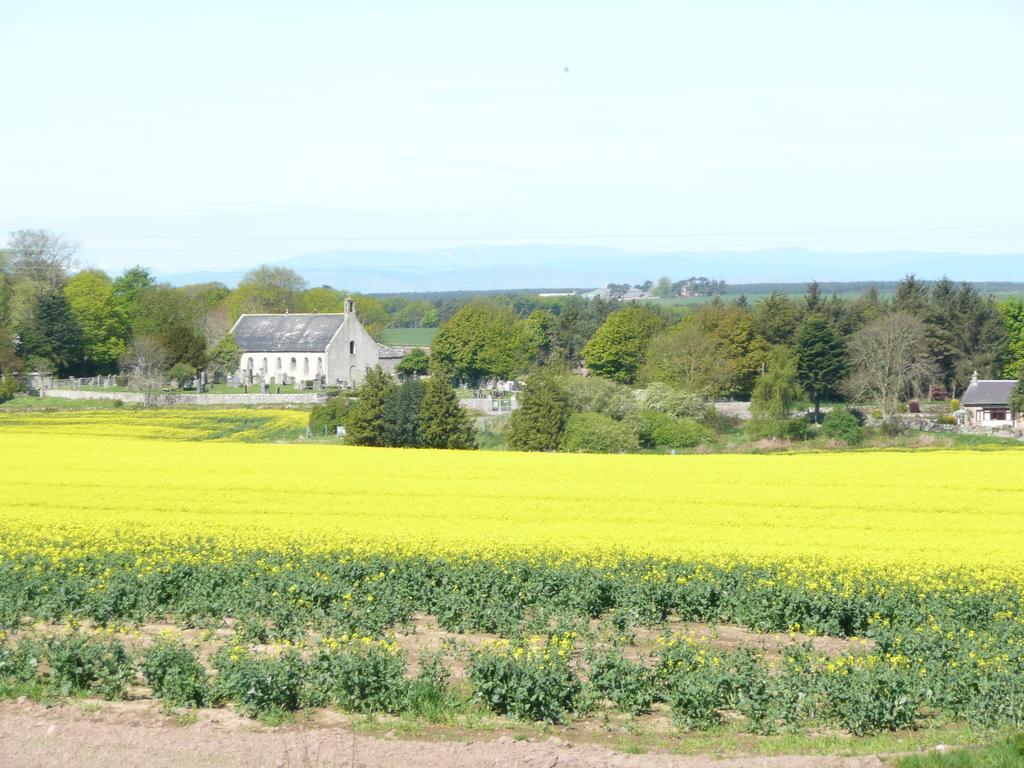 Carden Holiday Cottages - Elgin Crook of Alves Exteriör bild