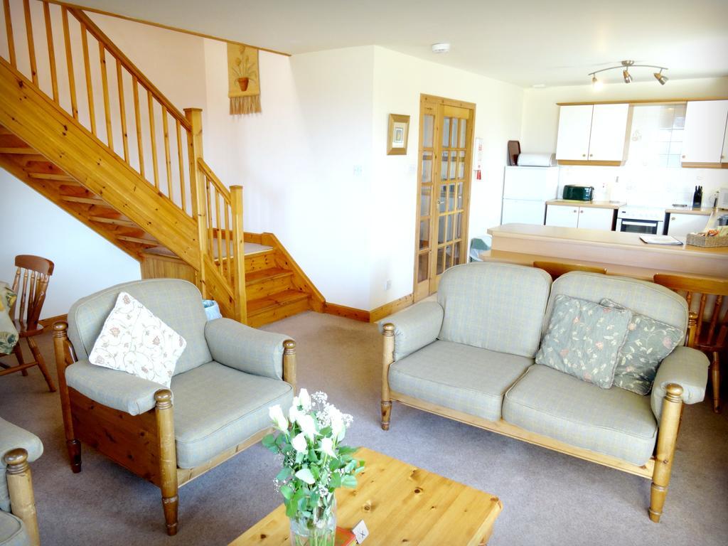 Carden Holiday Cottages - Elgin Crook of Alves Exteriör bild