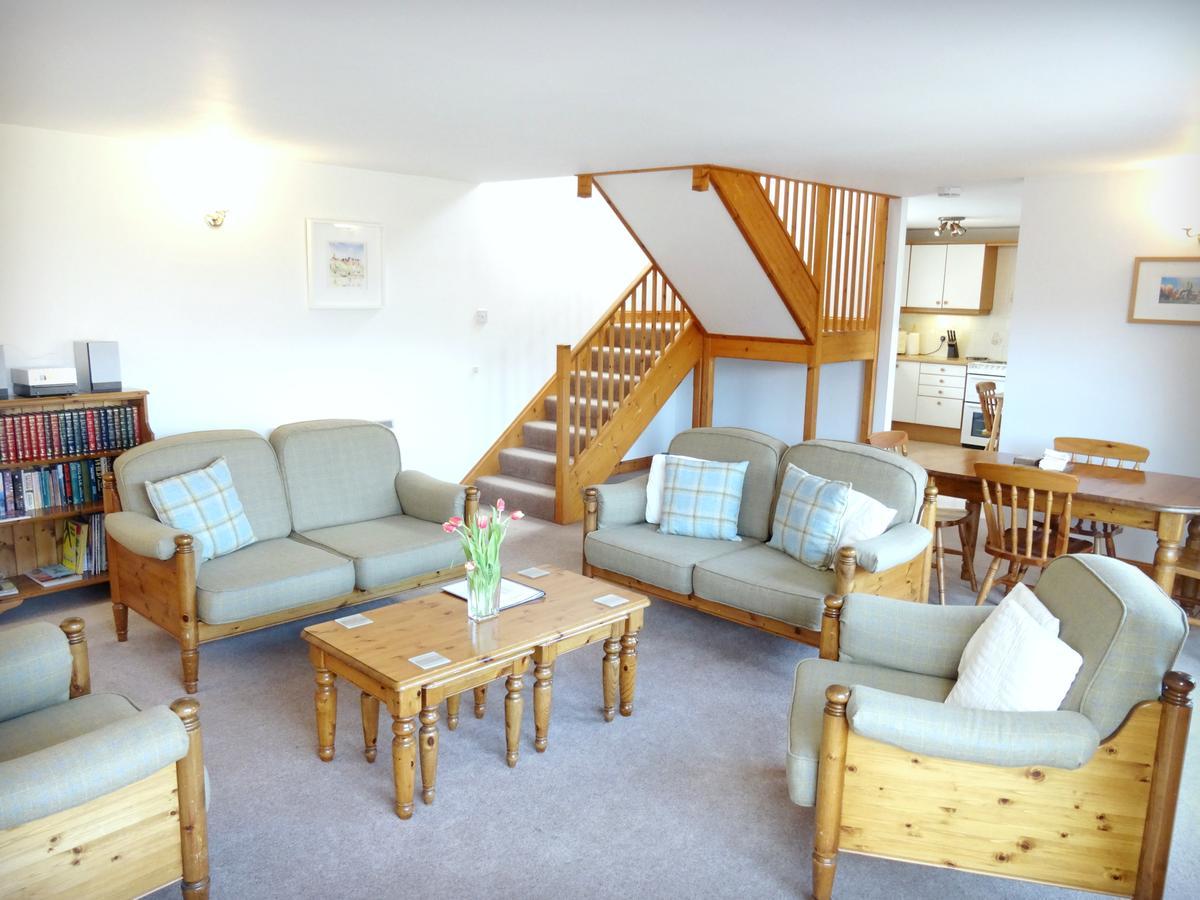 Carden Holiday Cottages - Elgin Crook of Alves Exteriör bild